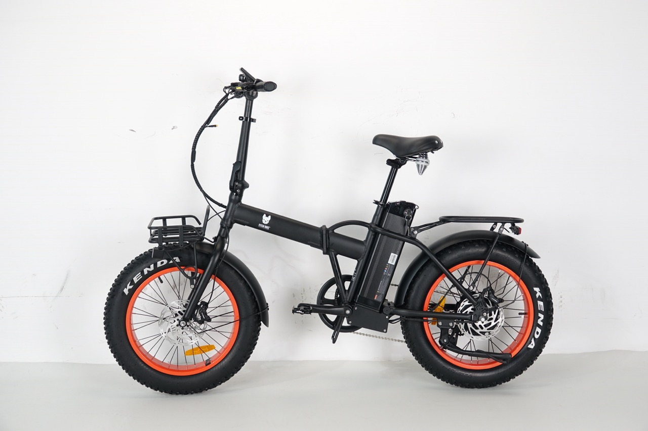 Photo du produit MODELE LITTLE FITCH BIKE NOIR MAT JANTES ORANGE FONCE